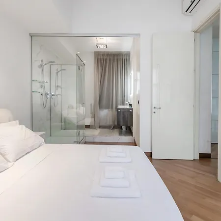 Apartamento San Babila Executive - Discover The Historic Centre Of