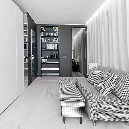 San Babila Executive - Discover The Historic Centre Of Apartamento
