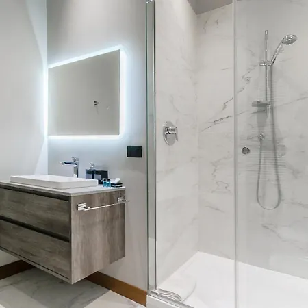 San Babila Executive - Discover The Historic Centre Of Apartamento Milán