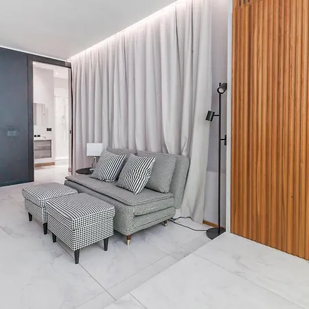 San Babila Executive - Discover The Historic Centre Of Apartamento *